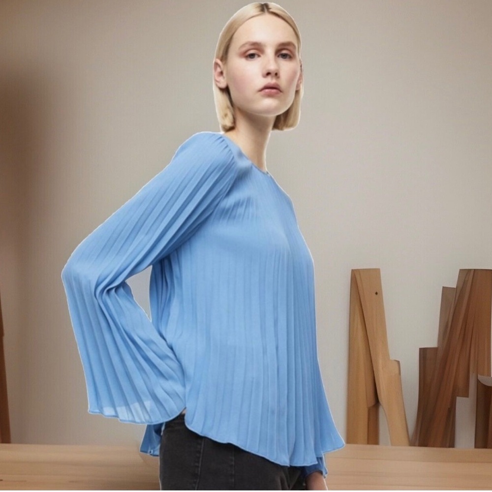 H&M Blue Pleated Relaxed Blouse